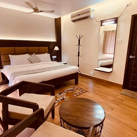 Le Shiv Executive Suite Theni Kültér fotó