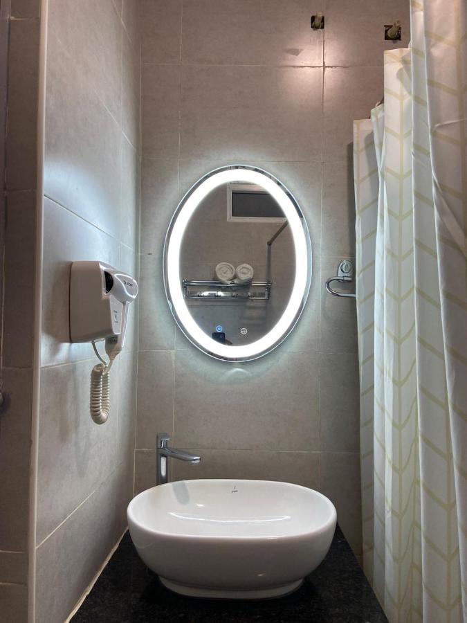 Le Shiv Executive Suite Theni Kültér fotó