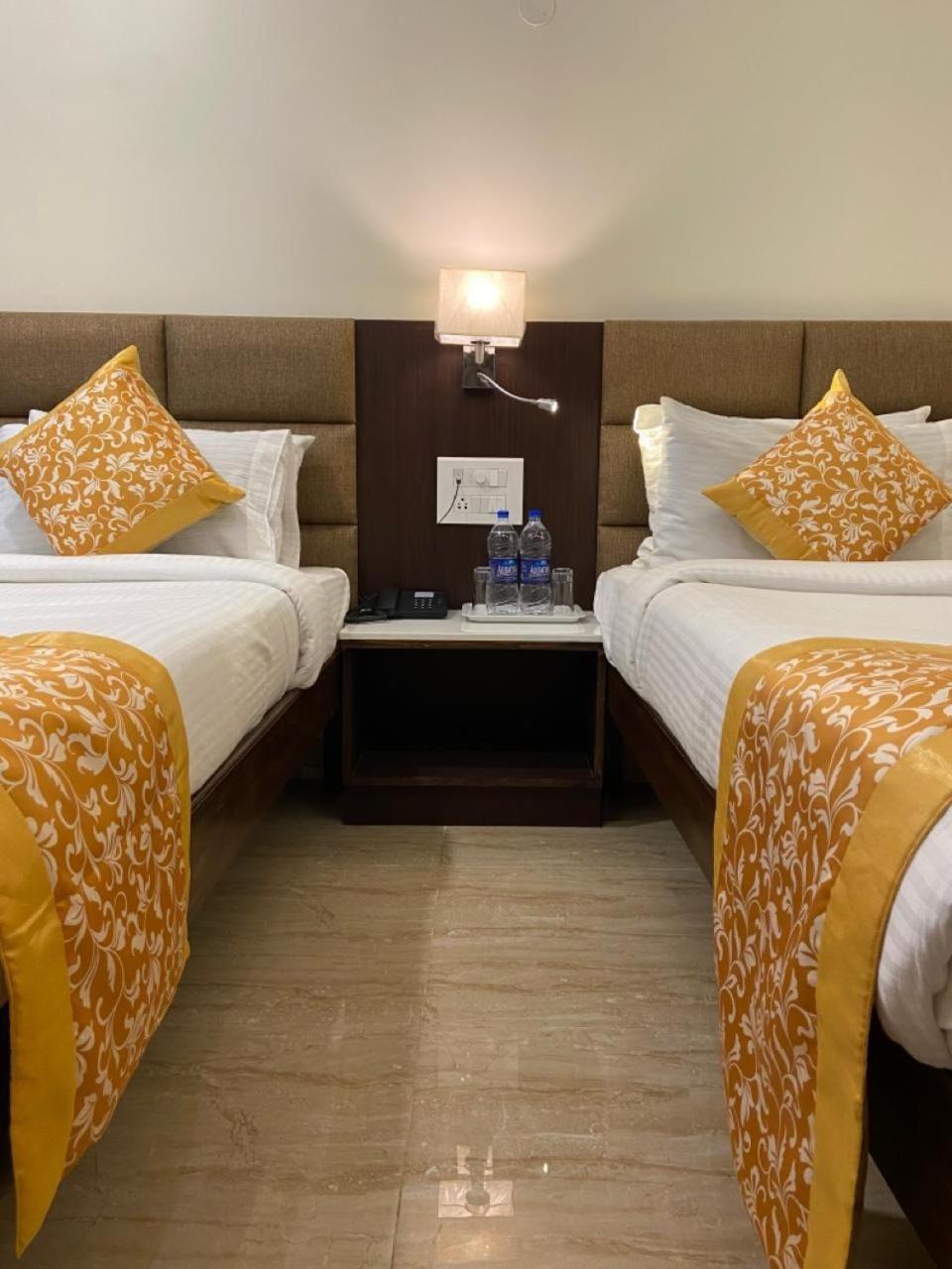 Le Shiv Executive Suite Theni Kültér fotó